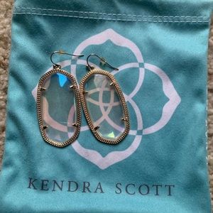Kendra Scott Danielle Gold earrings